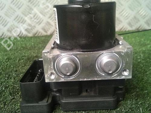 ABS pump RENAULT TWINGO II (CN0_) 1.2 16V (CN04, CN0B) | BP29952619M43 - Image 3