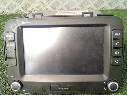 Used Display monitor KIA CARENS IV 1.6 GDi (135 hp) 30076121
