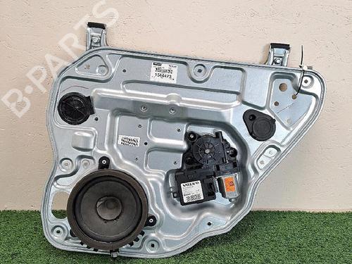 Used Rear right window mechanism Rear right window mechanism VOLVO V50 (545) 2.0 D (136 hp) 29947070 29947070