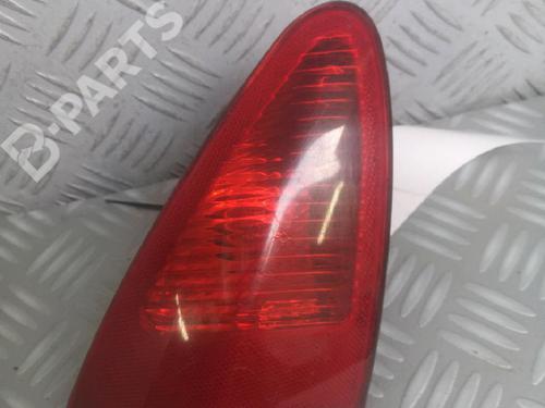 Used Left tailgate light ALFA ROMEO 147 (937_) 1.9 JTD (937.AXD1A, 937.BXD1A, 937.AXV1A, 937.BXB1A,... (115 hp) 11399244