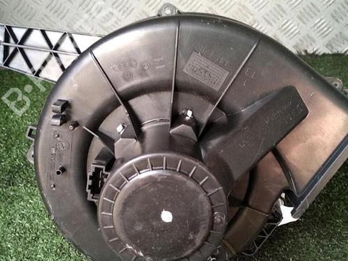 Heater blower motor SEAT IBIZA IV (6J5, 6P1) 1.6 TDI | BP29952911M62