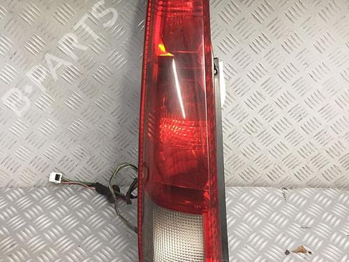 Used Left taillight NISSAN X-TRAIL I (T30) 2.2 Di 4x4 (114 hp) 30065064