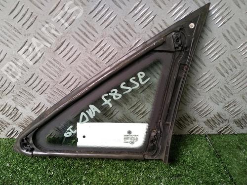 Front right quarter glass VW TOURAN (1T1, 1T2) 1.9 TDI | BP21600766C112 