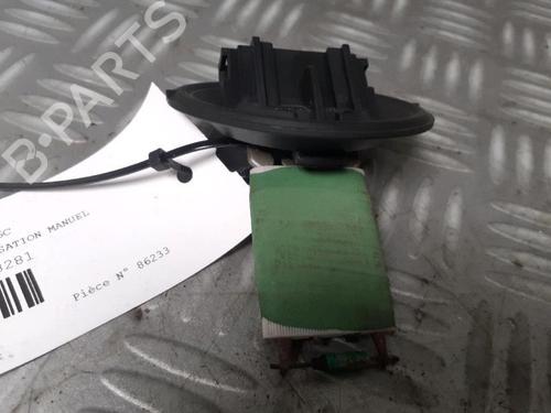 Used Heater resistor Heater resistor VW POLO V (6R1, 6C1) 1.2 TSI 16V (90 hp) 29950877 29950877