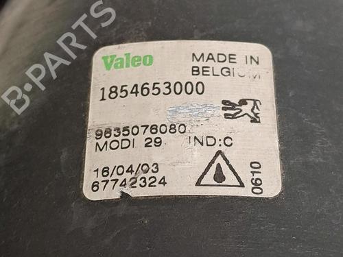 Højre Foran Tågelygte PEUGEOT 206 Hatchback (2A/C) 2.0 HDI 90 | BP30065827C31 