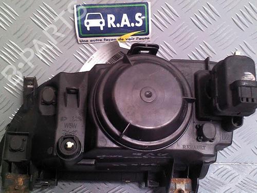 Used Right headlight RENAULT MEGANE I Coach (DA0/1_) 1.9 dTi (DA0N) (98 hp) 30075058