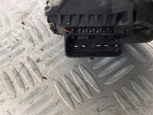 Front wiper motor PEUGEOT 407 SW (6E_, 6D_) 1.6 HDi 110 | BP30072663M29 