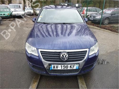 Left taillight VW PASSAT B6 (3C2) 1.9 TDI | BP21635132C34 