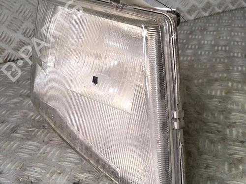 Used Right headlight MERCEDES-BENZ VITO Van (W638) 112 CDI 2.2 (638.094) (122 hp) 30070980