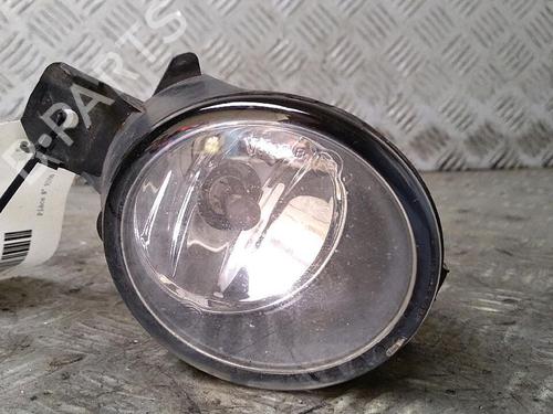 Used Right front fog light RENAULT CLIO III (BR0/1, CR0/1) 1.5 dCi (C/BR0G, C/BR1G) (68 hp) 30071119