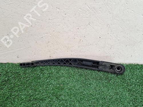 Used Rear windshield wiper arm Rear windshield wiper arm PEUGEOT 208 I (CA_, CC_) 1.2 PureTech 82 (82 hp) 30068452 30068452