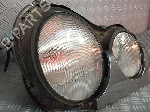 Used Right headlight MERCEDES-BENZ E-CLASS (W210) E 220 CDI (210.006) (143 hp) 30070092