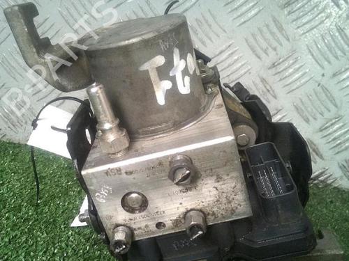 Used ABS pump ABS pump RENAULT ZOE (BFM_) ZOE (92 hp) 29952299 29952299