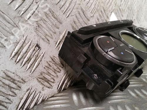 Used Climate control CITROËN C3 II (SC_) 1.6 HDi (92 hp) 30070998