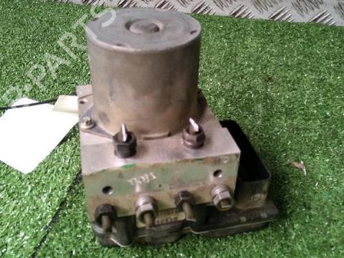 Used ABS pump ABS pump BMW 5 (E60) 530 d (231 hp) 30071452 30071452