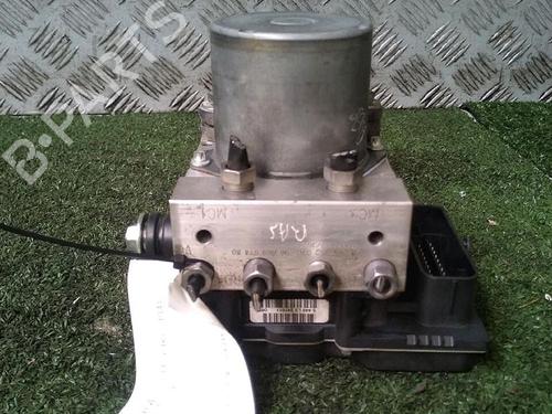 Used ABS pump PEUGEOT 308 I (4A_, 4C_) 1.6 HDi (112 hp) 30072984