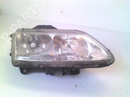 Right headlight RENAULT ESPACE III (JE0_) 2.2 dCi (JE0K) | BP29952104C29
