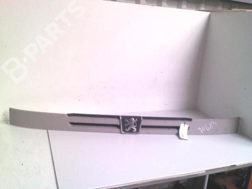 Used Grille PEUGEOT BOXER Van (230L) [1994-2006]  11399363