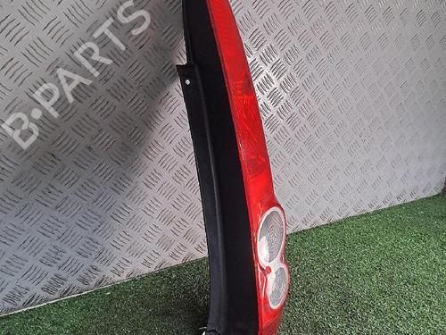 Right taillight FORD FIESTA V (JH_, JD_) 1.4 16V | BP30063270C35