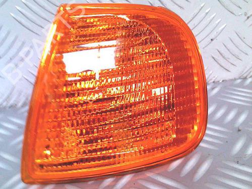 Used Left front indicator Left front indicator 30074878 30074878