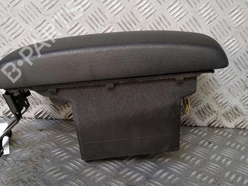 Used Middle console PEUGEOT 407 (6D_) 1.6 HDi 110 (6D9HZC, 6D9HYC) (109 hp) 30070908