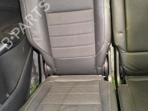 Used Seats set Seats set FORD KUGA II (DM2) 2.0 TDCi (140 hp) 29950095 29950095