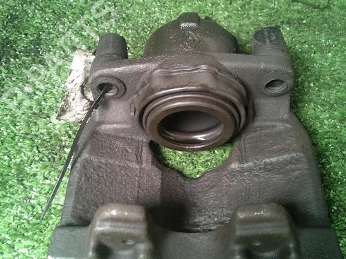 Used Right front brake caliper RENAULT MEGANE III Grandtour (KZ0/1) 1.5 dCi (KZ09, KZ0D, KZ1G, KZ29, KZ14, KZ1W, KZ10, KZ1F,... (110 hp) 29949881