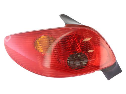 Used Left taillight PEUGEOT 206 Hatchback (2A/C) 1.1 i (60 hp) 30110390