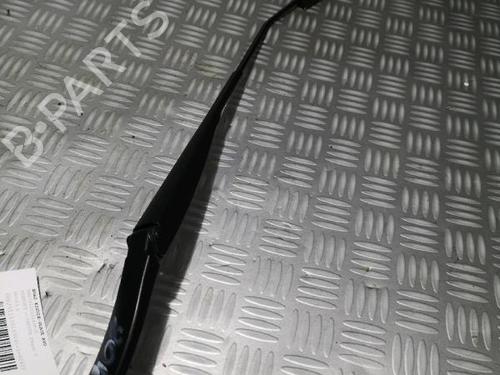front-windshield-wiper-arm-renault-captur-i-j5_-h5_-2013-37731540 main image