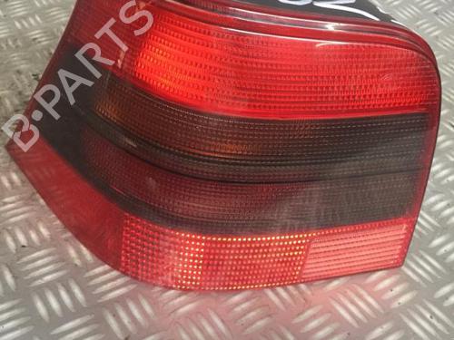Venstre Baklys Venstre Baklys VW GOLF IV (1J1) 1.9 TDI (110 hp) 30069663 30069663