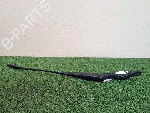 Used Front windshield wiper arm OPEL CORSA E (X15) 1.4 Turbo (08, 68) (101 hp) 24821782
