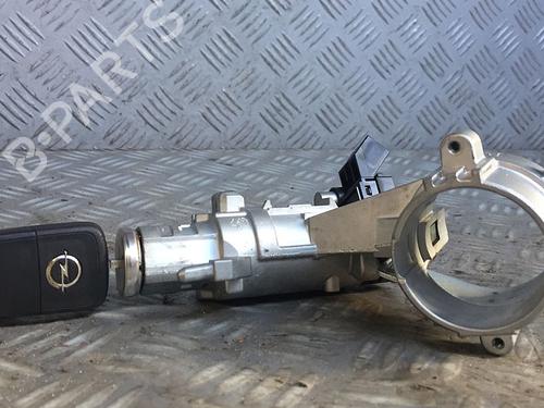 Used Ignition barrel OPEL ASTRA J (P10) 2.0 CDTI (68) (160 hp) 30069505