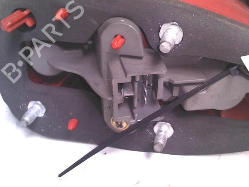 Left taillight ALFA ROMEO 147 (937_) 1.9 JTD (937.AXD1A, 937.BXD1A, 937.AXV1A, 937.BXB1A,... | BP30075434C34 