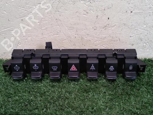 Used Warning switch PEUGEOT 3008 I MPV (0U_) 1.6 HDi (112 hp) 27581624