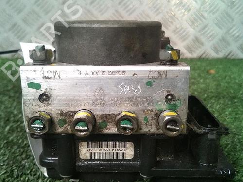 Used ABS pump DACIA SANDERO 1.2 16V (75 hp) 30075732