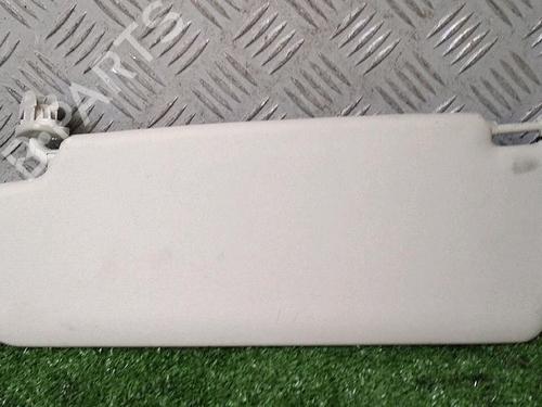 Høyre solskjerm VW POLO IV (9N_, 9A_) 1.4 TDI (70 hp) 30071836