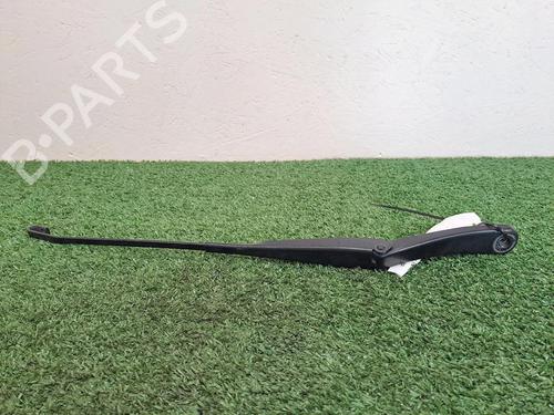 Used Front windshield wiper arm DACIA DUSTER (HS_) 1.5 dCi 4x4 (HSMC, HSMD) (110 hp) 24707226