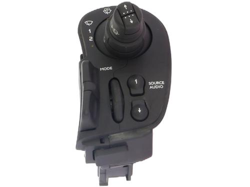 Used Steering column stalk RENAULT CLIO III (BR0/1, CR0/1) 1.2 16V Hi-Flex (BR1U, CR1U) (75 hp) 32141207