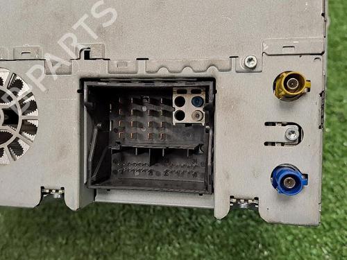 Used Radio MERCEDES-BENZ B-CLASS Sports Tourer (W245) B 200 CDI (245.208) (140 hp) 29947860