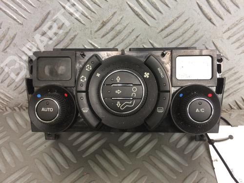 Used Climate control PEUGEOT 3008 I MPV (0U_) 1.6 HDi (112 hp) 11401649