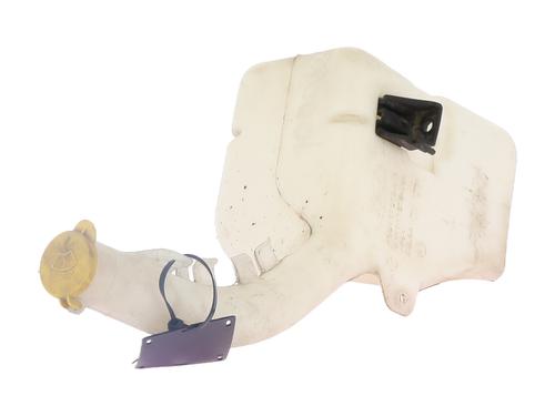 Used Windscreen washer tank Windscreen washer tank FORD FIESTA V (JH_, JD_) 1.4 TDCi (68 hp) 30939535 30939535