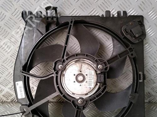 Used Radiator fan Radiator fan RENAULT CLIO III (BR0/1, CR0/1) 1.5 dCi (C/BR0G, C/BR1G) (68 hp) 30067582 30067582