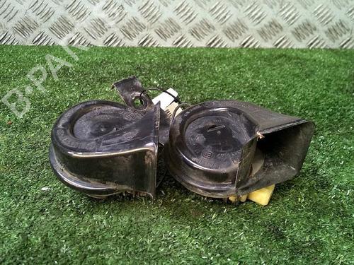 Horn PEUGEOT 3008 I MPV (0U_) 1.6 HDi | BP30071973E13