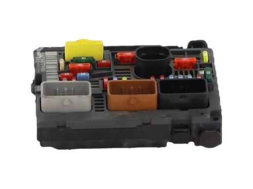 Used Fuse box Fuse box 36167866 36167866