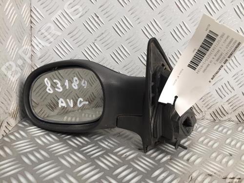 Used Left mirror Left mirror 30069089 30069089