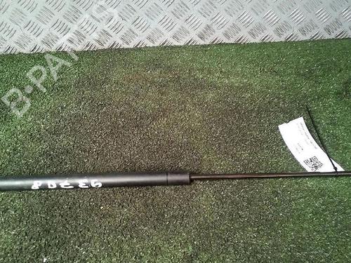 Używane Siłownik klapy tylnej / bagażnika FORD KUGA I 2.0 TDCi 4x4 (136 hp) 29952683