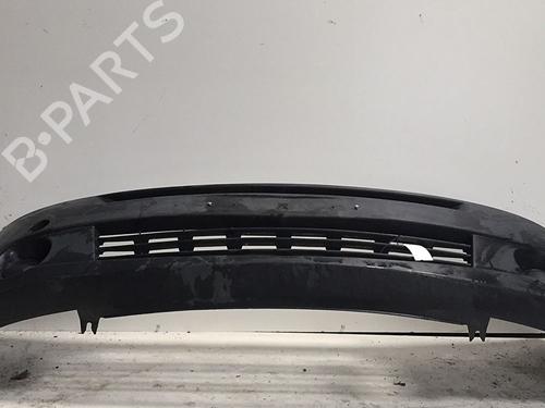 Używane Zderzak przedni RENAULT MASTER II Bus (JD) [1997-2010]  30069293