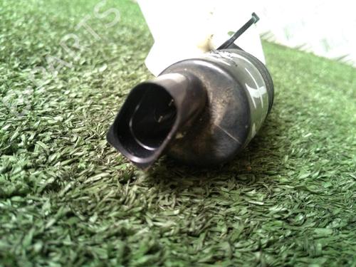 Washer pump BMW 2 Gran Tourer (F46) 218 d | BP17538110E24 