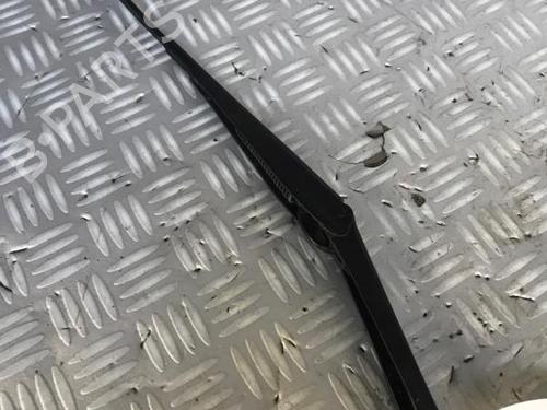 Front windshield wiper arm FORD FIESTA VI (CB1, CCN) 1.4 TDCi | BP30074474C143