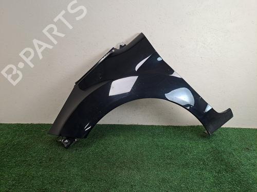 Guarda-lamas esquerdo FORD FIESTA VI (CB1, CCN) 1.4 TDCi (70 hp) 31290561
